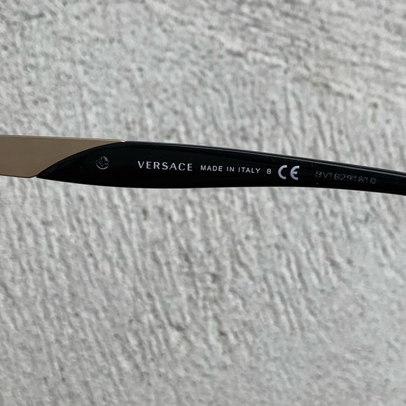 Versace Frames - Picture 10 of 11
